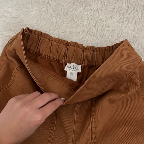 Stretchy waist orange pants! Super comfy cropped - Picture 3 of 3